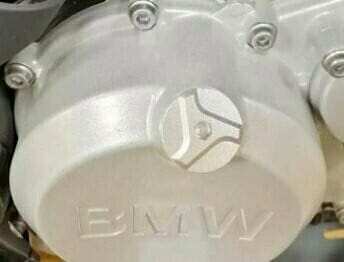 Second image of BMW 310 ACCESSORIES INDIA 310R 310GS ENGINE OIL FILLER PLUG SCREW CAP