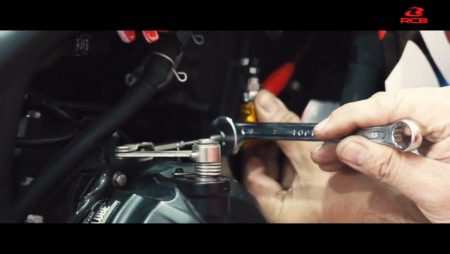 Second image of RCB S1 FORGED MASTER BRAKE PUMP MASTER CYLINDER (RH) 17MM TITANIUM 01BP014T