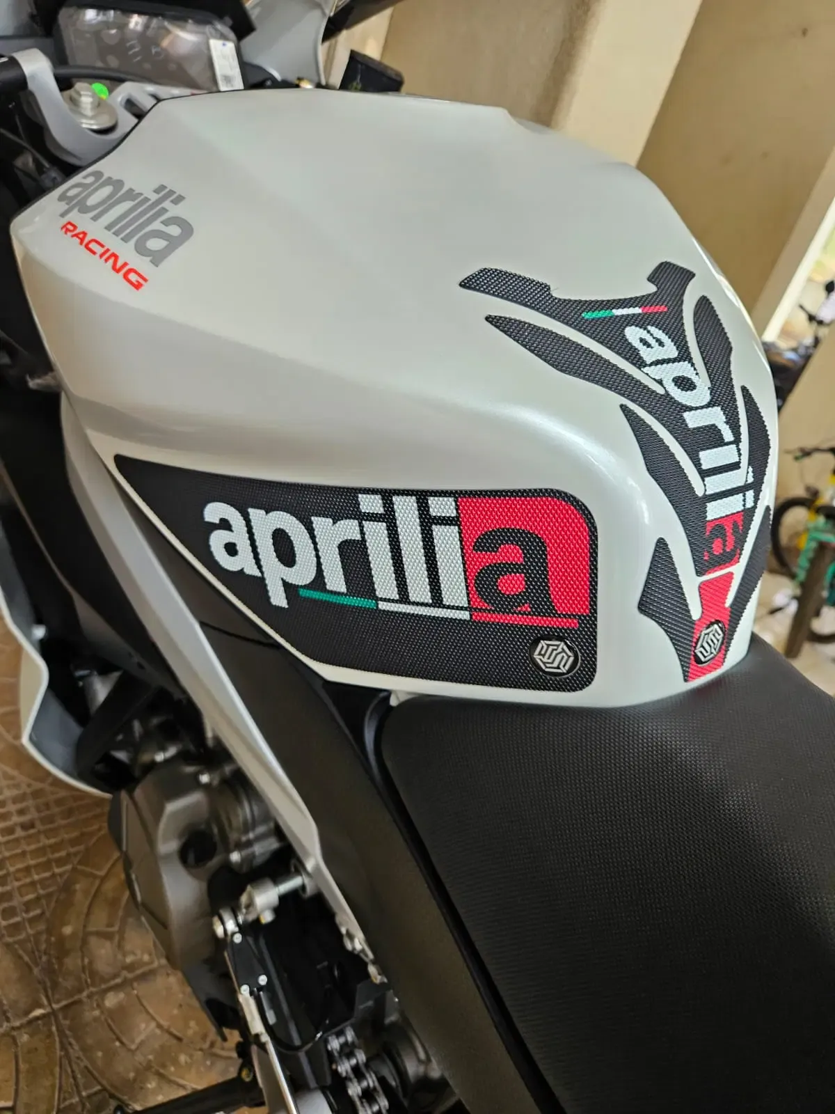 Traction Pad + Tank Pad Combo For Aprilia RS 457