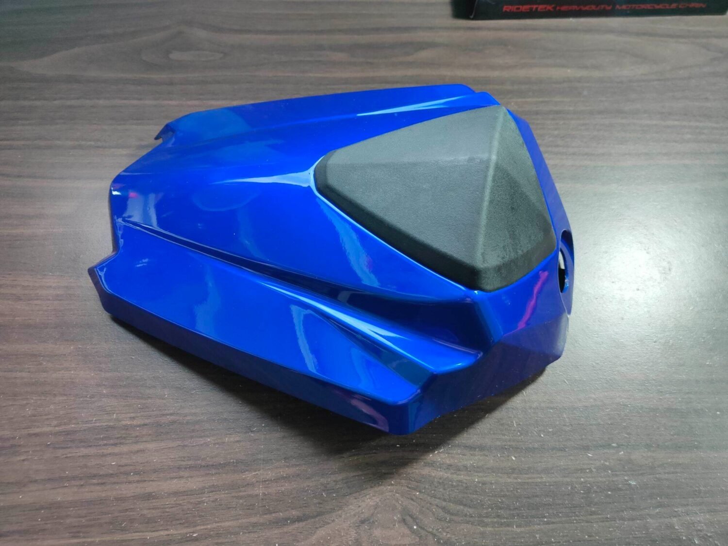 SEAT COWL